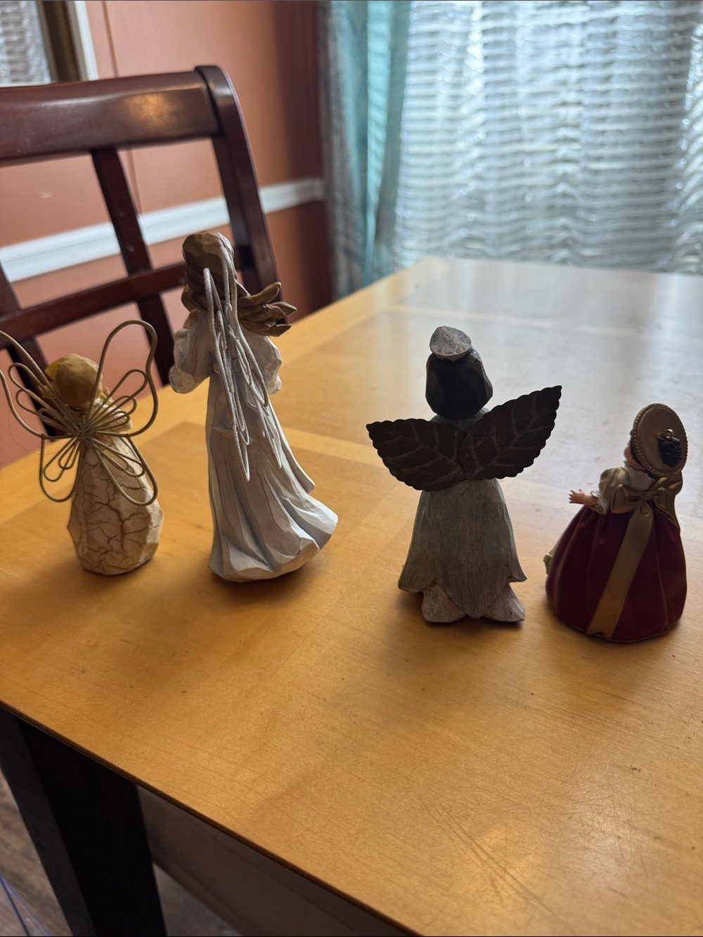 Set of Four Angel Figurine in White, Cream, Gray & Red - Picture 9 of 15